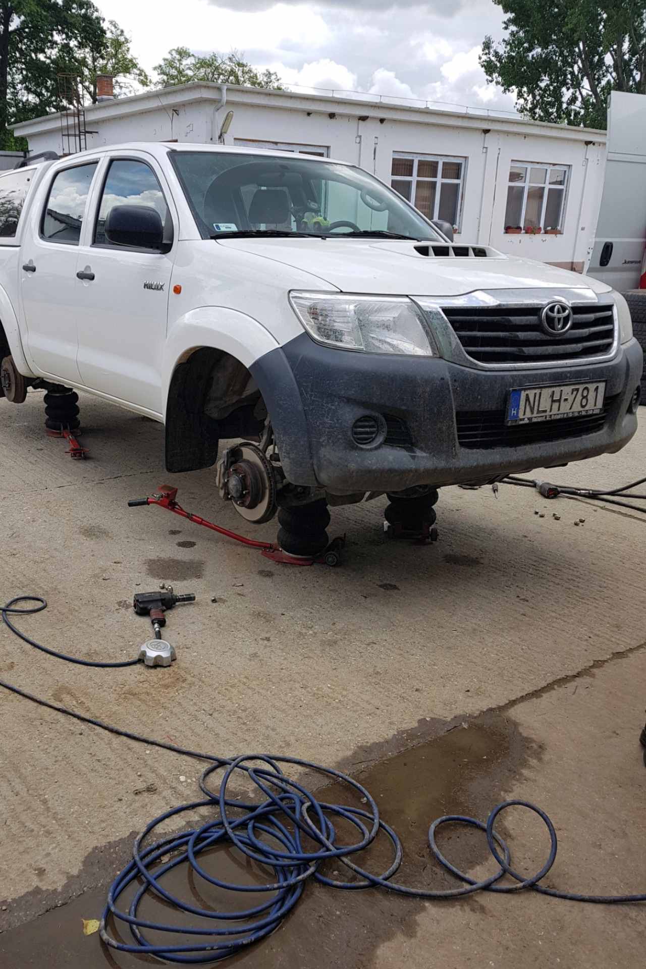 Mobilgumis Pest megye